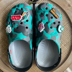 Crocs Star Wars The Mandalorian Disney Clogs Adult Mens 6 / Womens 8 Camo NWT